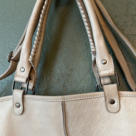 Purse: cream/white leather fringe, multiple handles, lined - Picture 7 of 12